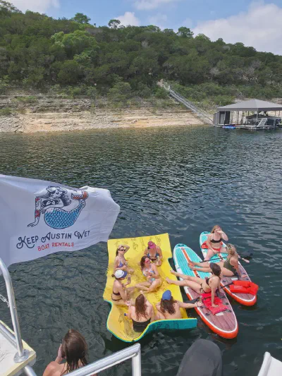 Double Decker Party Boats gallery photo 1