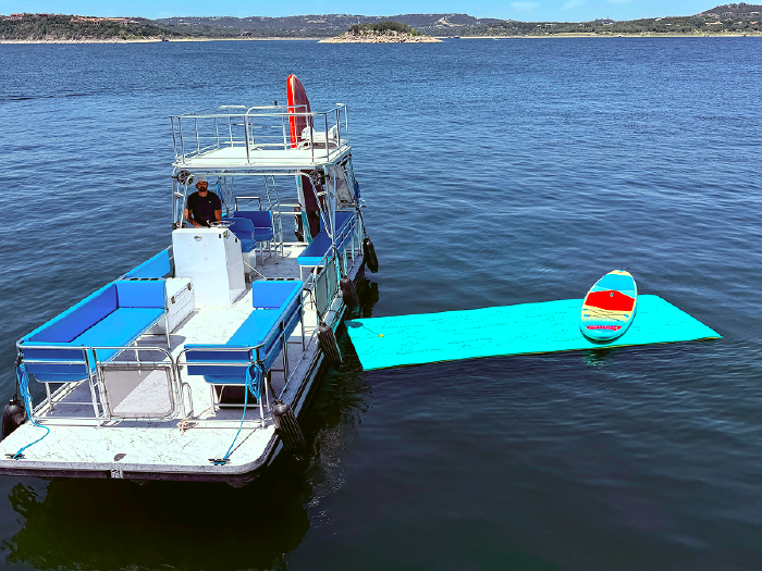 15 Passenger Double Decker on Lake Travis