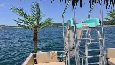 Tiki Vibes Party Boats gallery photo 15
