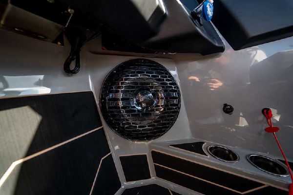 Wakesurf Boats gallery photo 5