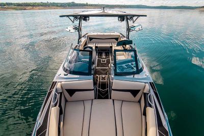 Wakesurf Boats gallery photo 3