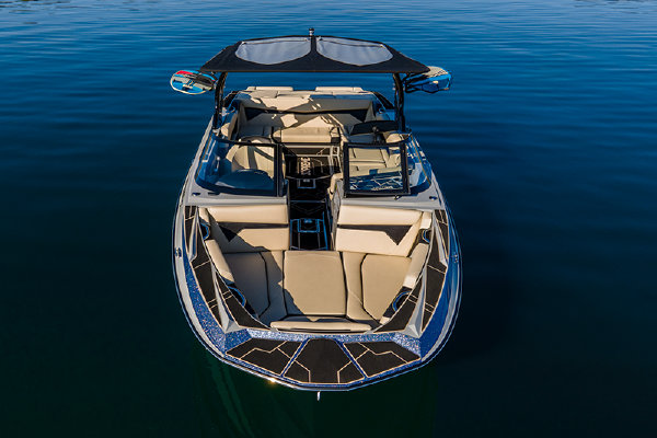 Wakesurf Boats gallery photo 8