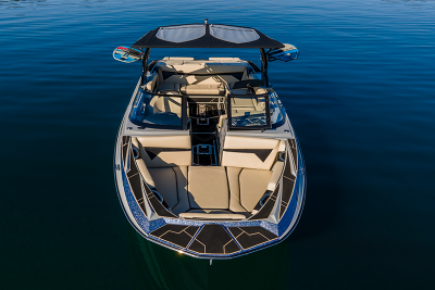 Wakesurf Boats gallery photo 4