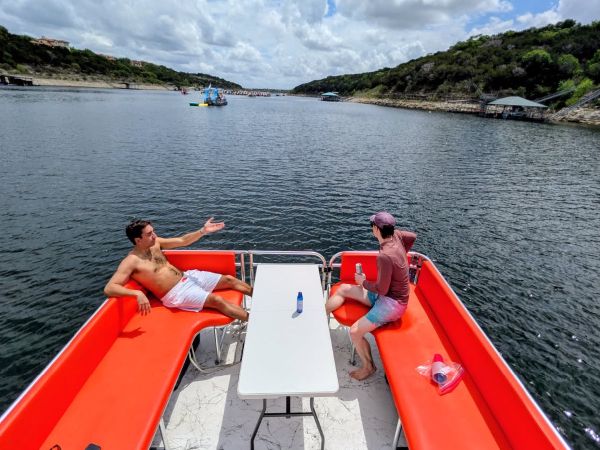 Team building boat charter on Lake Travis - Keep Austin Wet