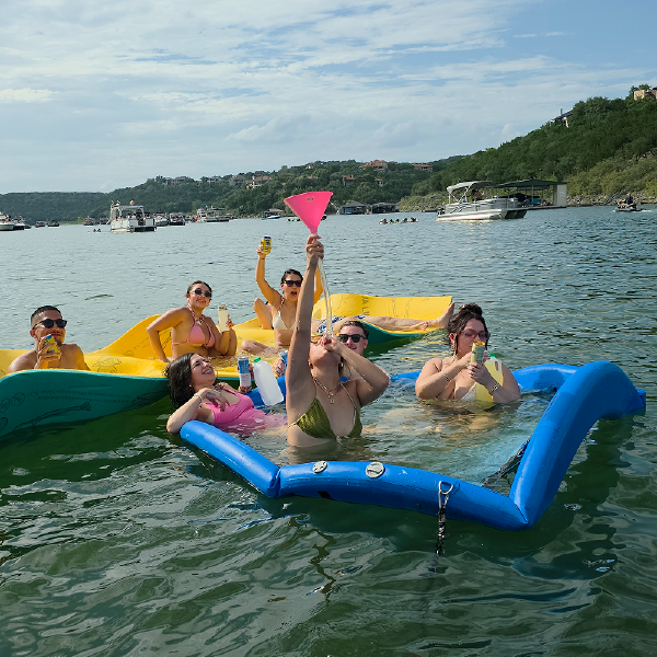 Devils Cove bachelorette Group  - Keep Austin Wet Boat Rentals