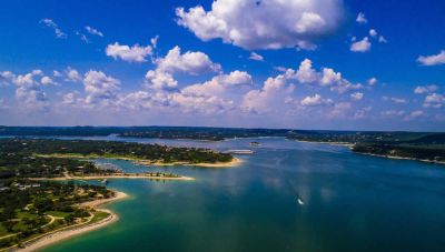 Lake Travis boat rental