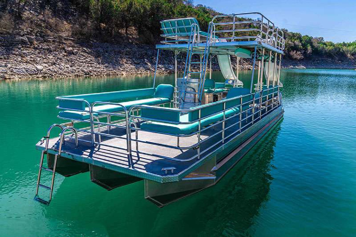 The Best Party Barge Rental on Lake Travis